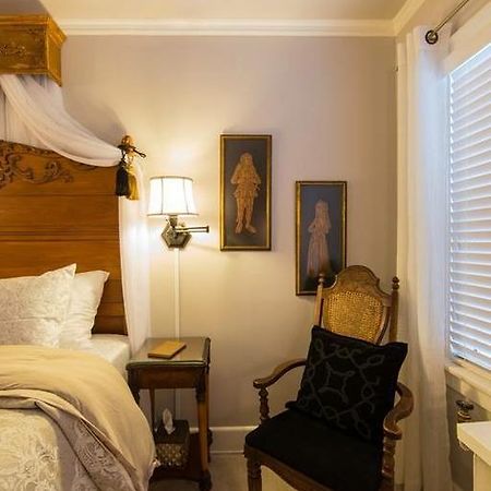 Knob Hill Bed And Breakfast Flint Exteriér fotografie